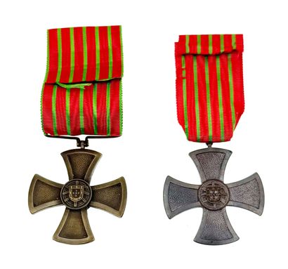 Portugal - Two Croix de Guerre 1917: one...