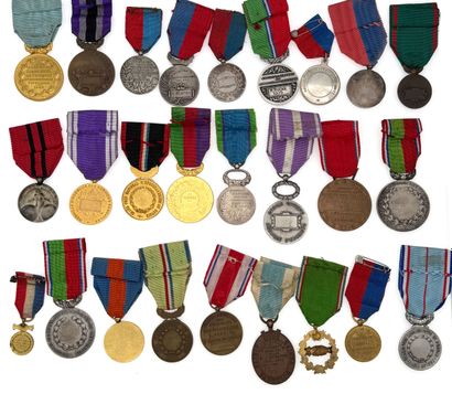 Private Orders and Decorations - Lot of thirty-six...