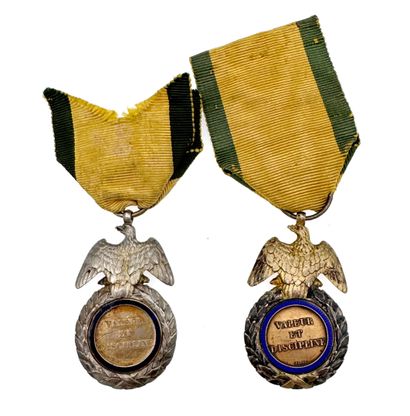 Médaille militaire, 2e type, lot de deux...