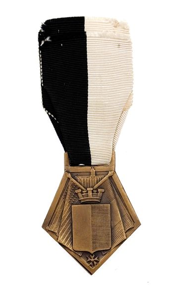 Second World War - Commemorative medal for...