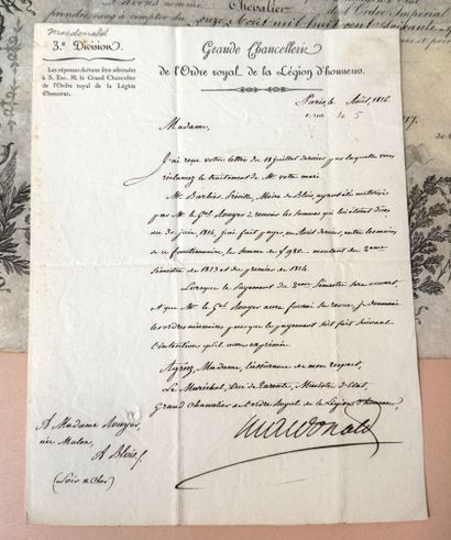 Légion d'honneur - Eight patents and documents:...