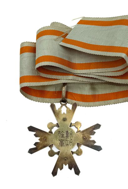 Japon - Ordre du Trésor sacré, bijou de 3e...