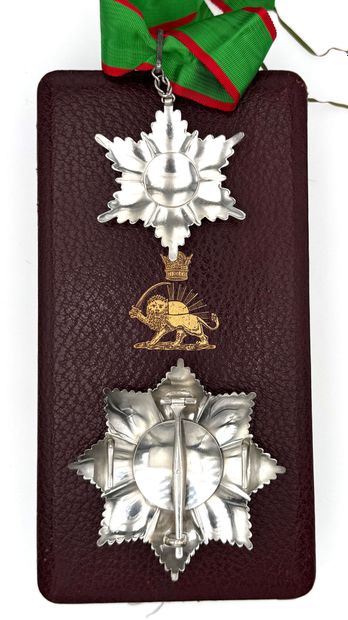 Iran - Ordre d'Homayoun, succède en 1939...