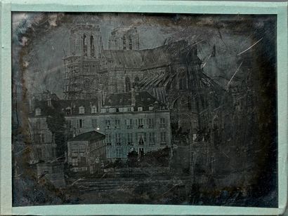 Daguerréotypes
Quai aux fleurs et chevet...