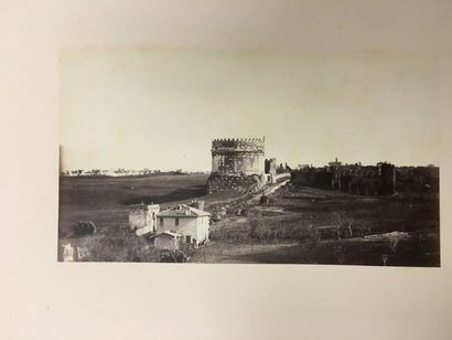 ITALIE
Important album de voyage daté 1862...