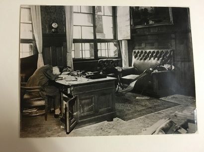 Suicide du Maire de Leipzig, de sa femme...
