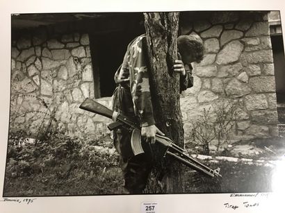 Emmanuel ORTIZ (né en 1961)
Bosnie, 1995
Tirage...