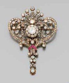 BROCHE pendentif en or 14kt (585 millièmes)...