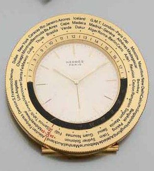 PENDULETTE de bureau ronde formant réveil...