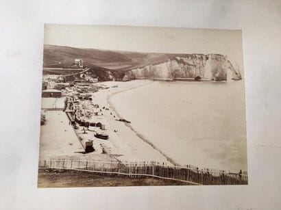 ÉTRETAT ET DIVERS. - PHOTOGRAPHIES. - Ensemble...