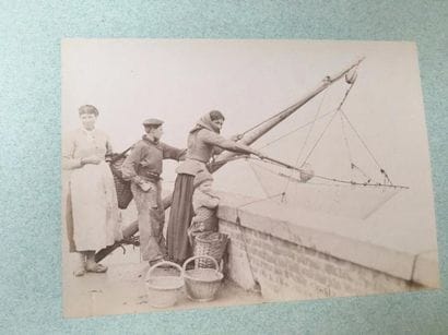 ÉTRETAT ET DIVERS. - PHOTOGRAPHIES. - Ensemble...