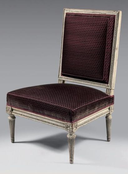 Chaise basse «coin de feu» ou «à carreau»...