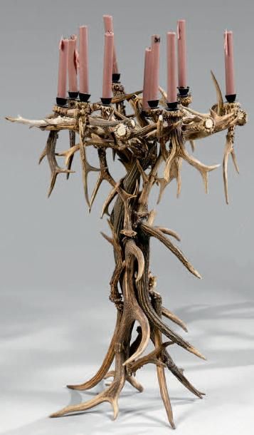 Grand candélabre à dix lumières en bois de...