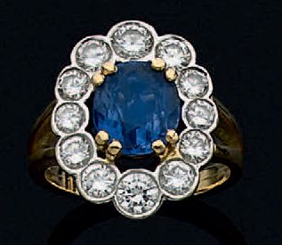 Bague en or jaune 750 millièmes et platine...