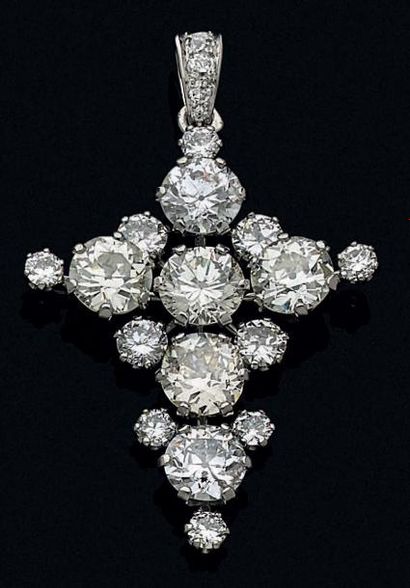 Pendentif«croix» en platine 850 millièmes...
