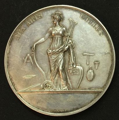 * Restauration - Médaille de récompenses...
