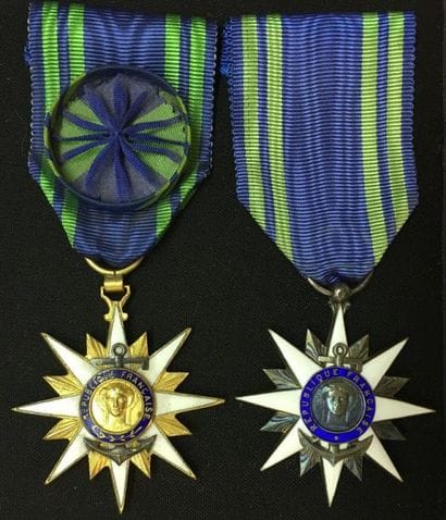 Ordre du Mérite maritime, lot de deux: une...