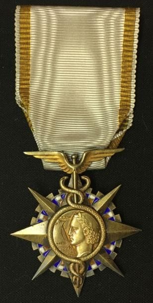 Ordre du Mérite commercial, étoile de chevalier...