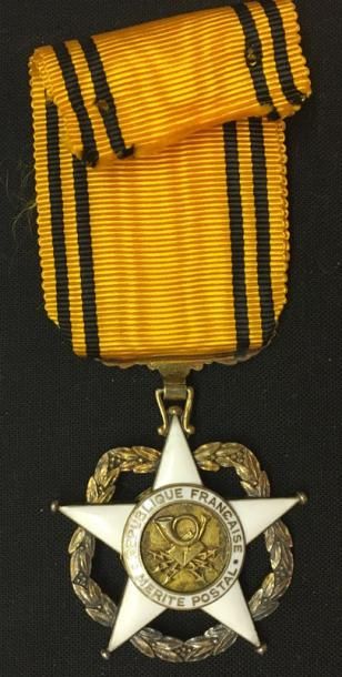 Ordre du Mérite postal, étoile d'officier...