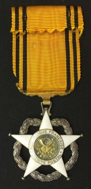 Ordre du Mérite postal, étoile de chevalier...