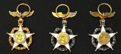 Ordre du Mérite postal, lot de trois miniatures:...