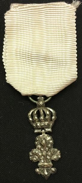 * Décoration du Lys, créée en 1814, lys diamanté,...