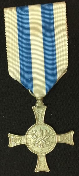 États pontificaux - Médaille «Fidei et Virtuti»...