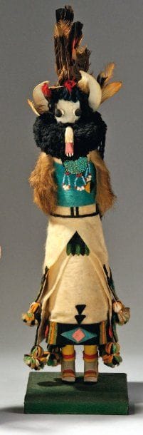 - KACHINA SHALAKO elle présente le Shalako,...