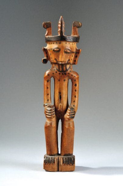 - STATUETTE ANTHROPOMORPHE elle présente...