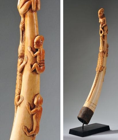 - MAGNIFIQUE OLIFANT ROYAL en ivoire sculpté...