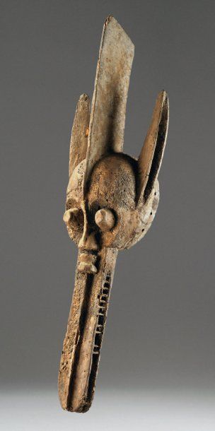 - TRÈS ARCHAÏQUE MASQUE UTILISÉ DANS LES...