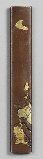 Kozuka en suaka décoré en katakiri-bori avec...