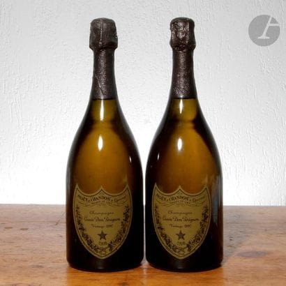 2 B CHAMPAGNE DOM PÉRIGNON (1 in box), Moêt...