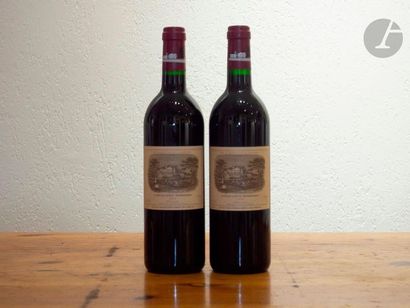2 B CHÂTEAU LAFITE ROTHSCHILD, GCC1 Pauillac,...