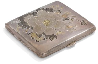 SILVER CIGARETTE CASE (950‰) 

In its MIKIMOTO...