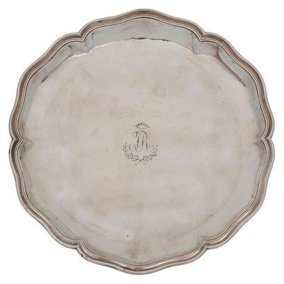 MARSEILLE CIRCA 1760

Six-ribbed circular...