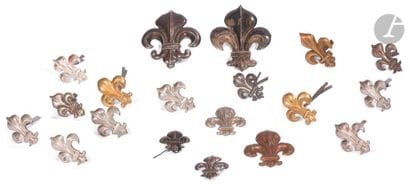 Set of nineteen fleur-de-lys for helmets...