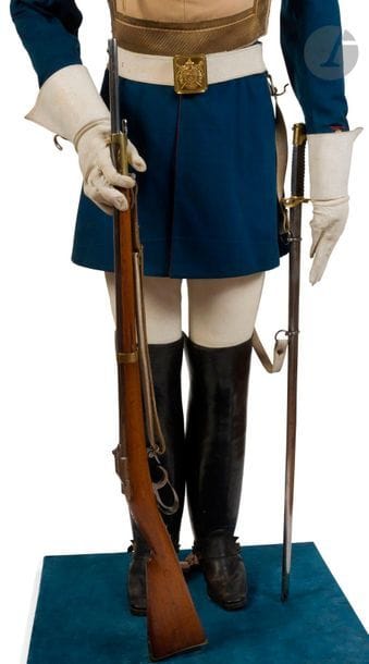 [PROVISIONAL AUCTIONS: Lot sold with reunion...
