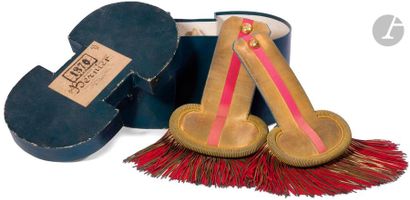 Pair of Cent-garde epaulettes of great quality...