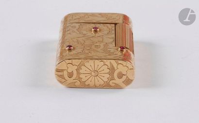 VAN CLEEF & ARPELS. Petrol lighter in yellow...