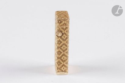 DUNHILL. Gas lighter in yellow gold 750 0/00....