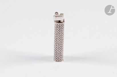 DUNHILL Paris. Lighter model Unique Sylphide...