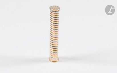 Attributed to DUNHILL. Gas lighter 3 golds...