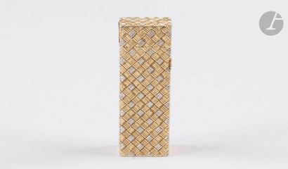 DUNHILL. Gas lighter two golds 750 0/00....