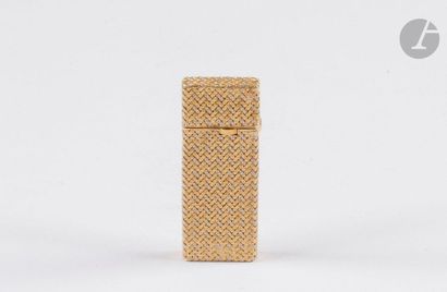Gas lighter 2 golds 750 0/00. Herringbone...