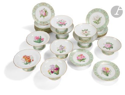 Paris
Partie de service en porcelaine à décor...