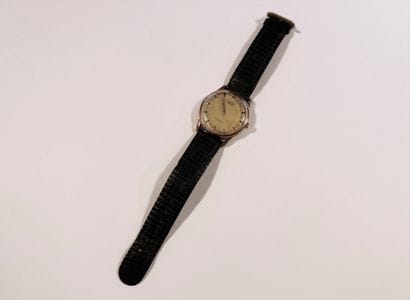 UNIVERSAL 

N°1290364

Montre bracelet pour...