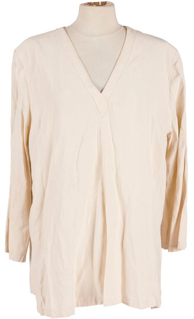Yves Saint Laurent Rive Gauche

2 longues...