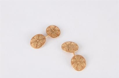 Paire de boutons de manchettes en or 18K...
