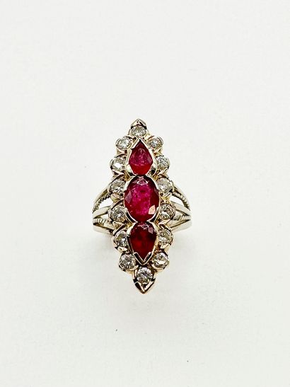 Bague navette en or jaune et gris 18K (750),...